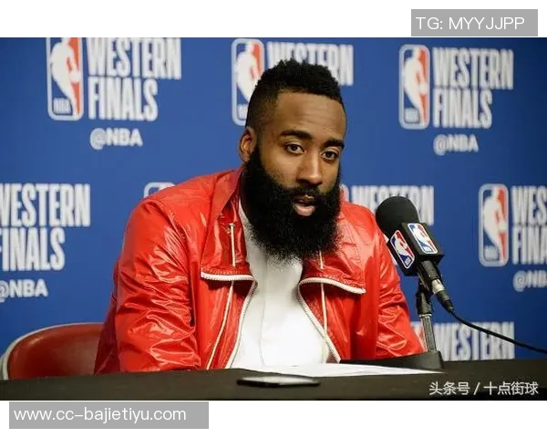 张玉宁呼吁理性对待球员表现球迷情绪发泄应有度 张玉宁呼吁理性对待球员表现球迷情绪发泄应有度