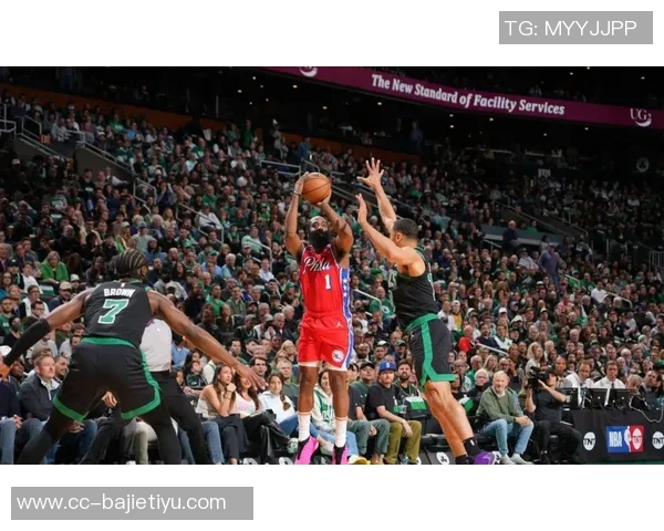 哈登全场表现亮眼贡献20分6板13助3断但7次失误影响球队节奏 哈登全场表现亮眼贡献20分6板13助3断但7次失误影响球队节奏