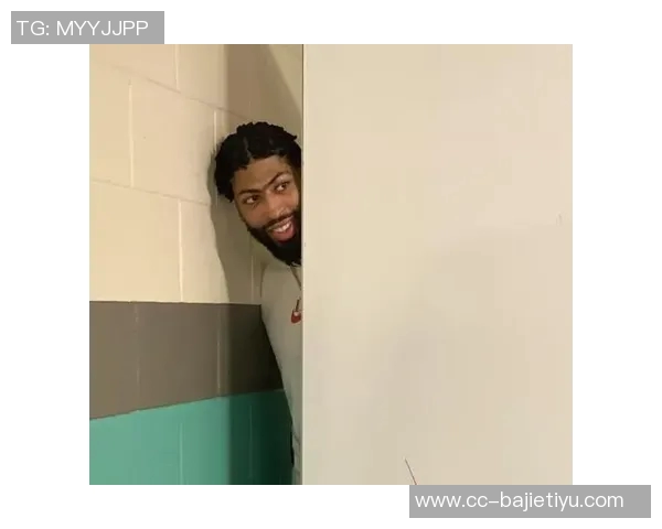 浓眉用表情包回应热议引发网友热讨论究竟什么意思 浓眉用表情包回应热议引发网友热讨论究竟什么意思